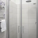 Nest By Comfort Housing - 1 Bedroom アパート *