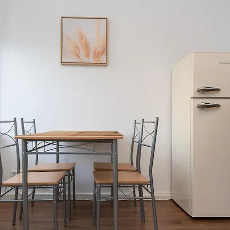 Nest By Comfort Housing - 1 Bedroom