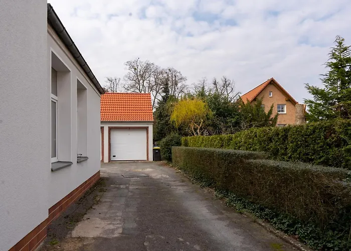 Nest By Comfort Housing - 1 Bedroom Διαμέρισμα Falkensee